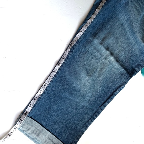 Calvin Klein Jean Capris Women’s Size 10 - Picture 6 of 7